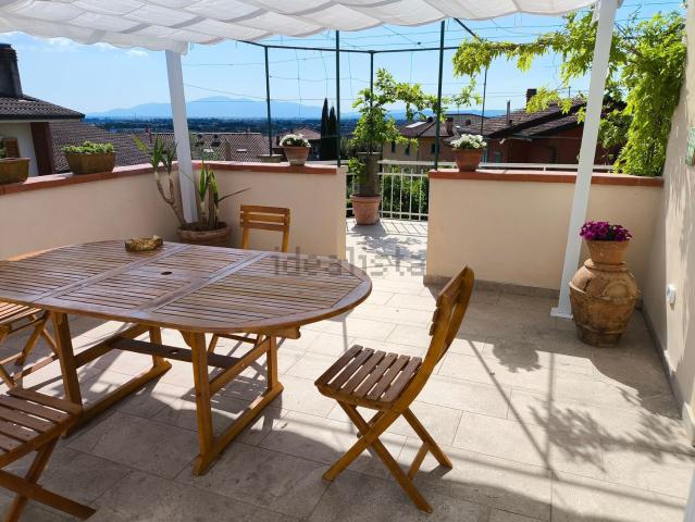 Appartamento in vendita a Montevettolini, Toscana