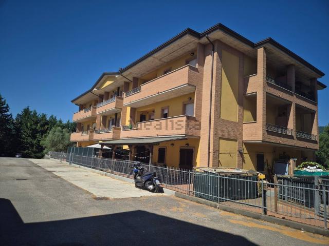 Appartamento in vendita a Cenerente, Umbria