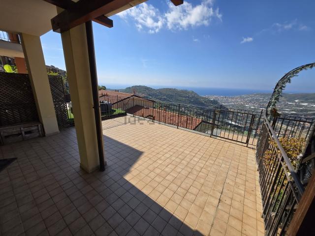 Appartamento in vendita a Castellaro, Liguria