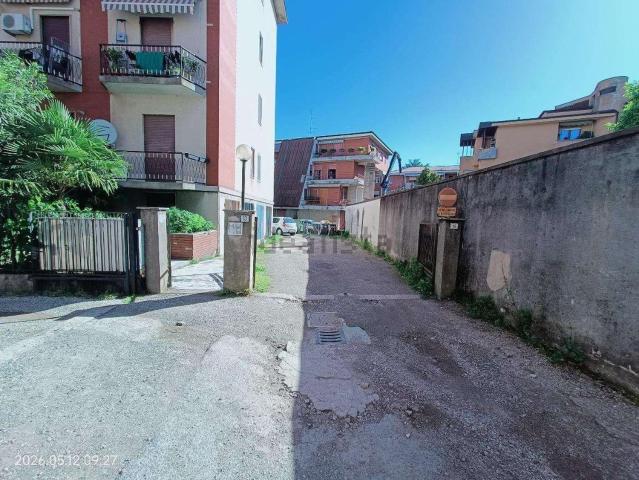 Appartamento in vendita a Cerano, Novara