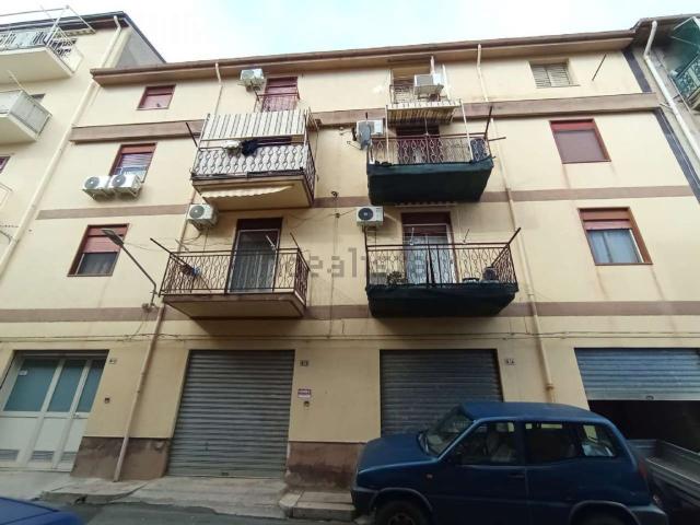 Appartamento in vendita a Campofelice Di Roccella, Sicilia