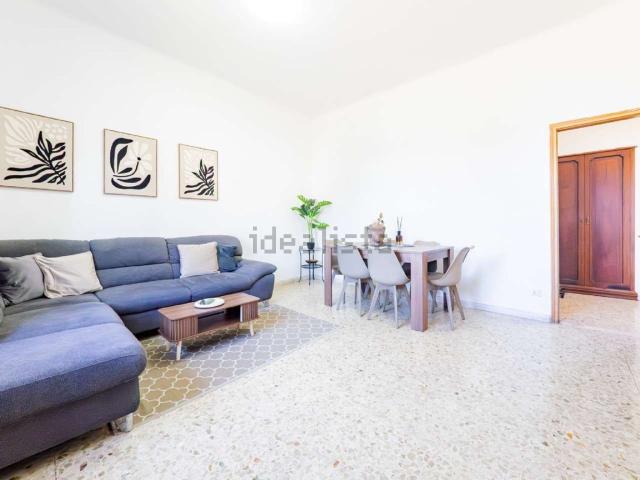 Appartamento in vendita a Cesano Maderno, Lombardia