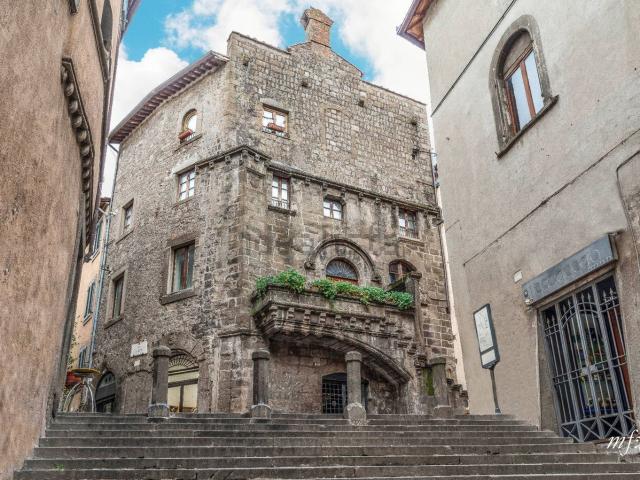 Appartamento in vendita a Viterbo