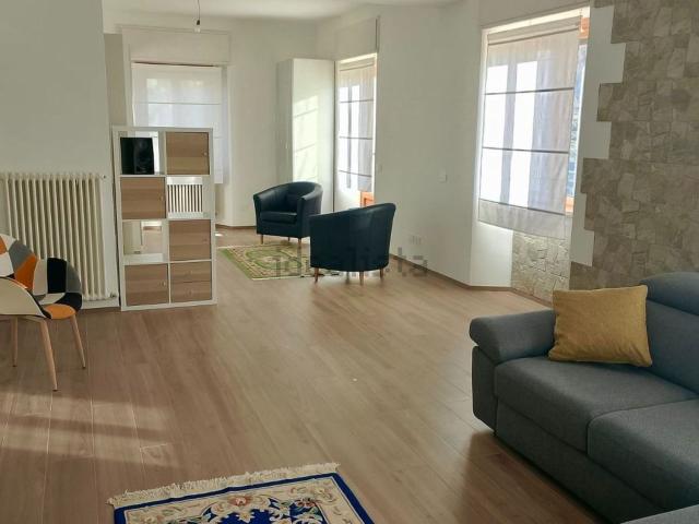 Appartamento in vendita a Brunate, Lombardia