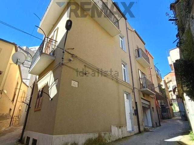 Appartamento in vendita a Monte, Enna