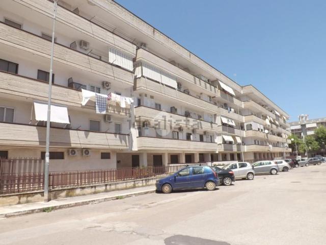 Appartamento in vendita a Quartiere 167, Puglia