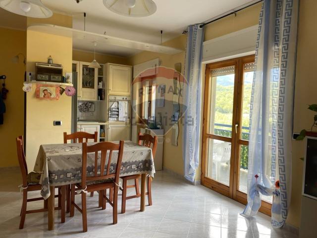 Appartamento in vendita a Colli A Volturno, Molise