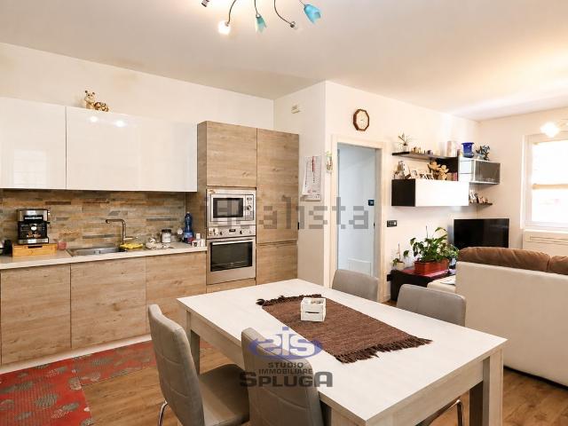 Appartamento in vendita a Dubino, Lombardia