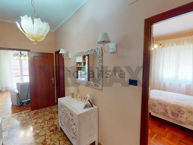 Appartamento in vendita a Serra Riccò, Liguria