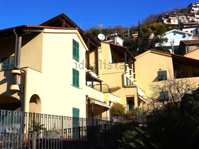 Appartamento in vendita a Tovo San Giacomo, Liguria