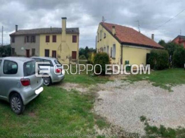 Appartamento in vendita a Menà, Castagnaro