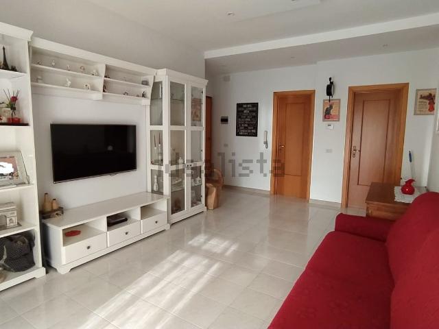 Appartamento in vendita a Puglia, Bari