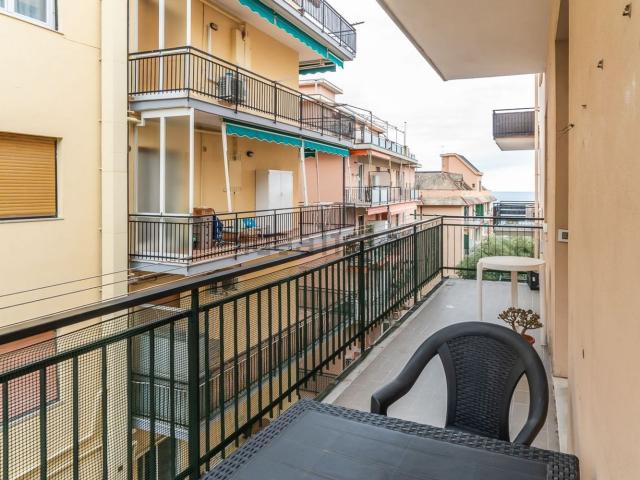 Appartamento in vendita a Cogoleto, Liguria