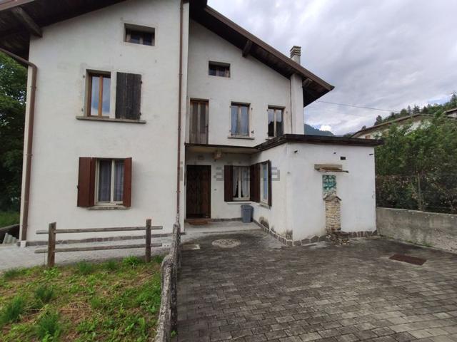 Appartamento in vendita a Tolmezzo, Friuli-Venezia Giulia