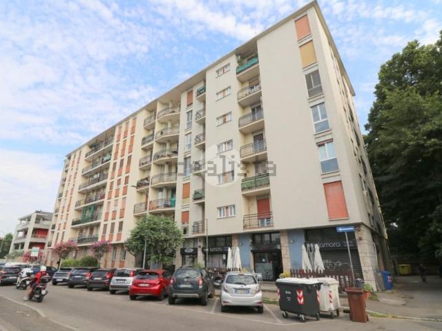 Appartamento in vendita a Lucernate, Rho
