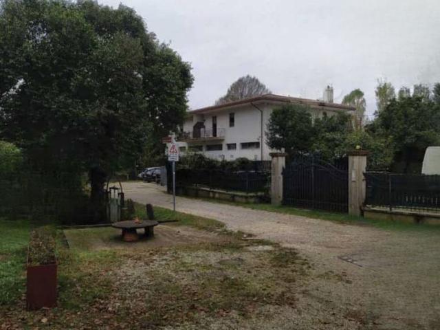 Appartamento in vendita a Giavera del Montello, Treviso