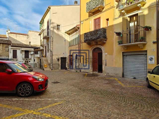 Appartamento in vendita a Sulmona, Abruzzo