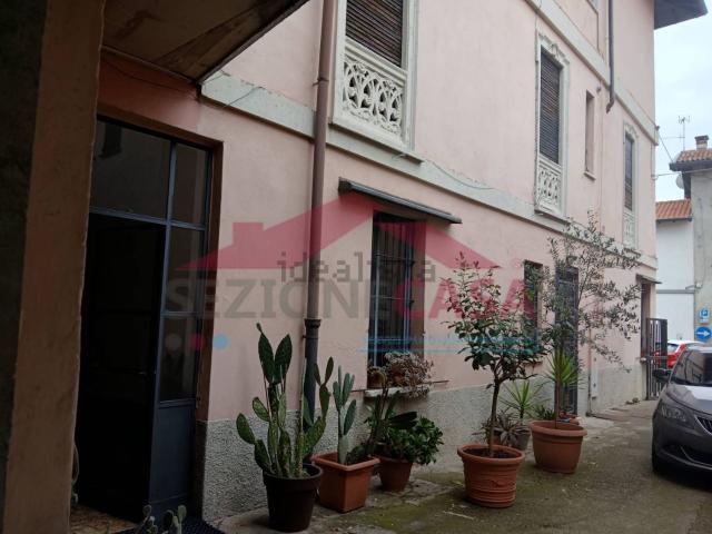 Appartamento in vendita a Turate, Lombardia