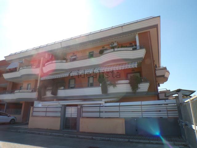 Appartamento in vendita a Aprilia, Lazio