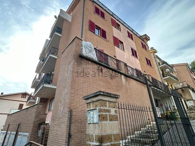 Appartamento in vendita a Orte, Lazio