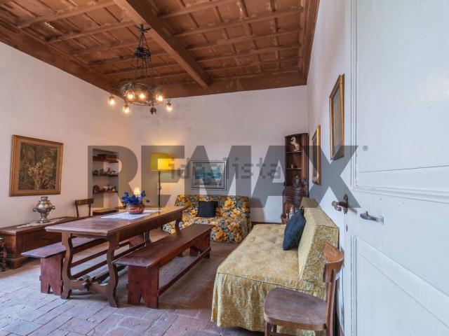 Appartamento in vendita a Ischia Di Castro, Lazio