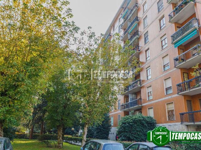 Appartamento in vendita a Molinetto di Lorenteggio, Corsico