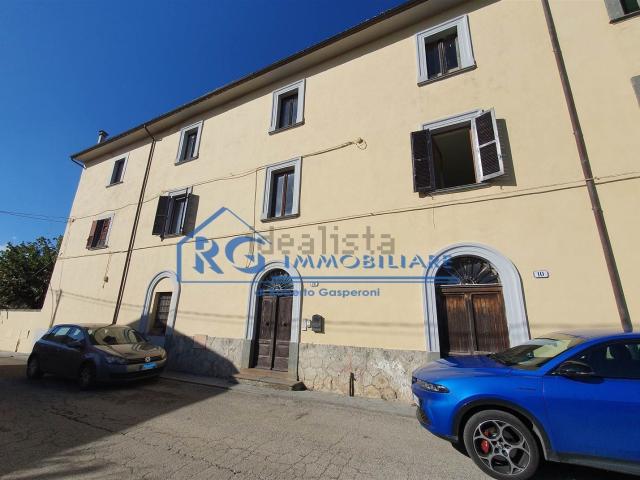 Appartamento in vendita a Castiglione In Teverina, Lazio