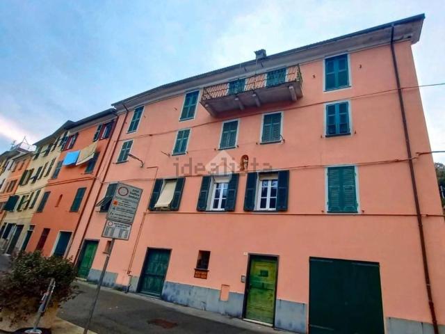 Appartamento in vendita a Pianazzo, Borzonasca