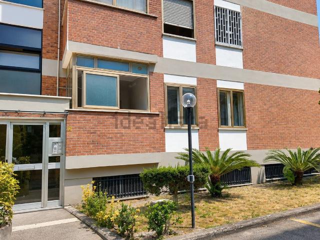 Appartamento in vendita a Portici, Campania