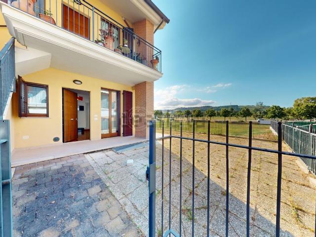 Appartamento in vendita a Valdaso, Marche