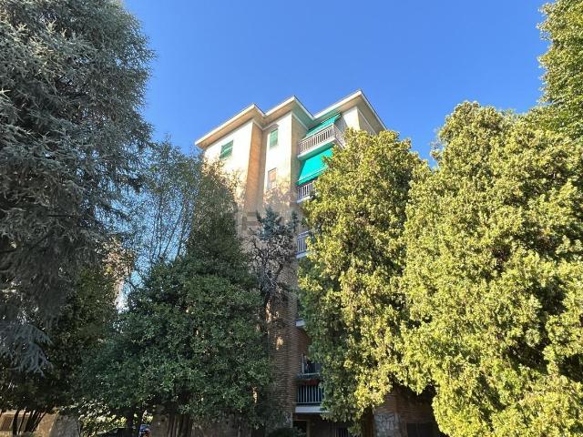 Appartamento in vendita a Rozzano, Lombardia