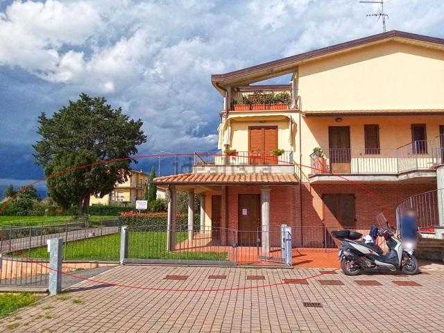 Appartamento in vendita a Palazzo Del Pero, Toscana