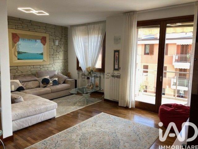 Appartamento in vendita a Ponente, Serra Riccò