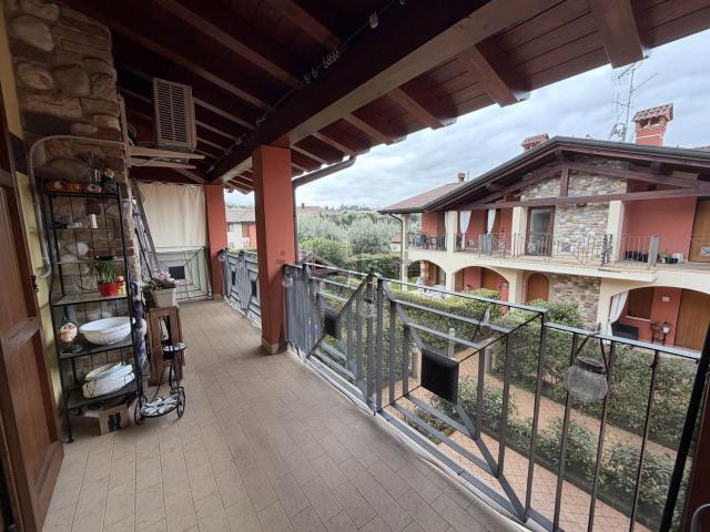 Appartamento in vendita a San Felice Del Benaco, Lombardia
