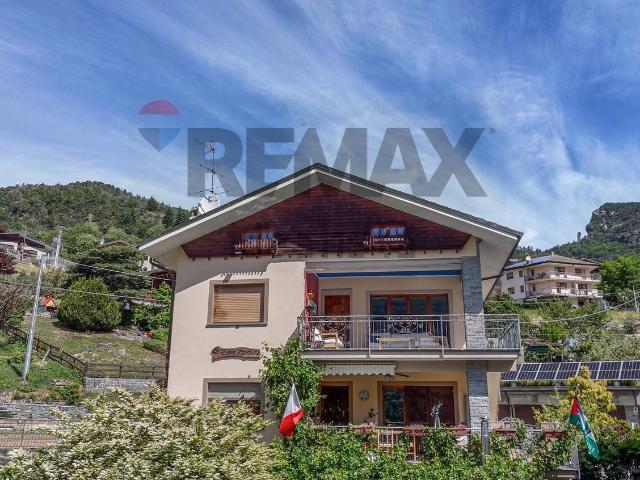 Appartamento in vendita a Challand-Saint-Victor Capoluogo - Ville, Challand Saint Victor