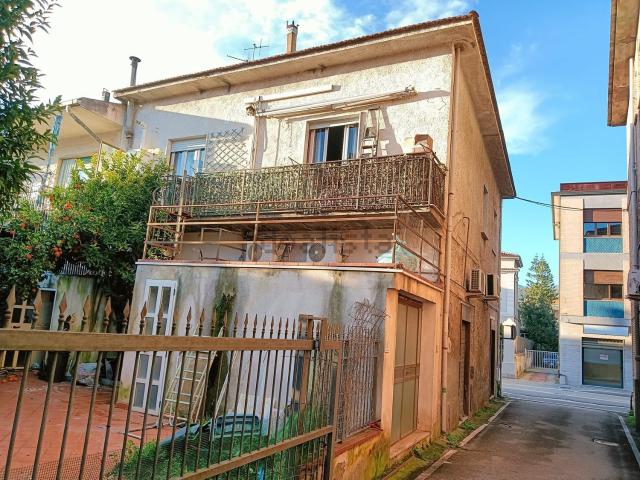 Appartamento in vendita a Telese Terme, Campania