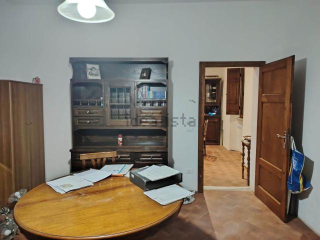 Appartamento in vendita a Ricciano, Pescia