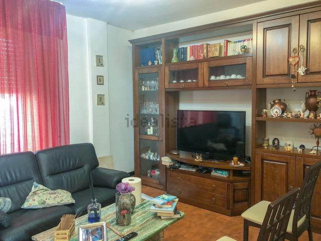 Appartamento in vendita a Dogana, Luni