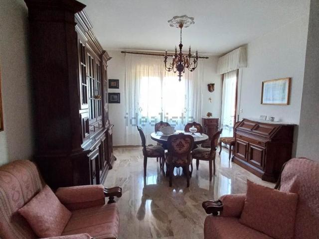 Appartamento in vendita a Vaglia, Toscana