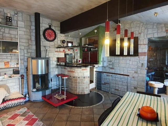 Attico in vendita a Follonica, Toscana