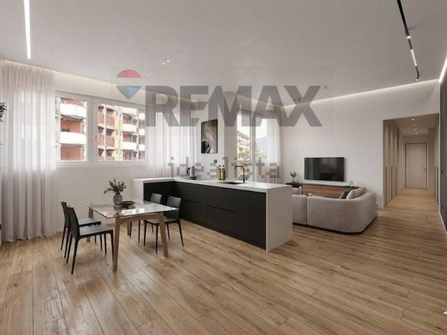 Appartamento in vendita a Bergamo, Lombardia