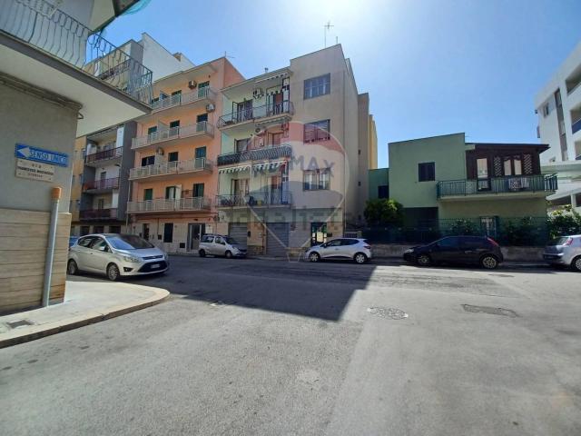 Appartamento in vendita a Puglia, Bari