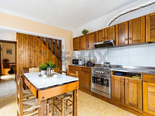 Attico in vendita a Villaggio Riva, Esino Lario