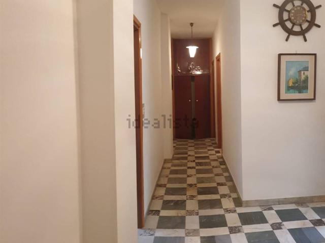 Appartamento in vendita a Vallecrosia, Liguria