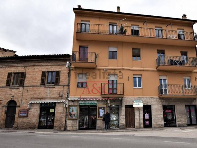 Appartamento in vendita a Morelli, Sarnano