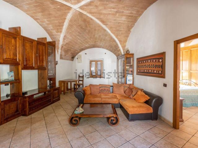 Appartamento in vendita a Volterra, Pisa