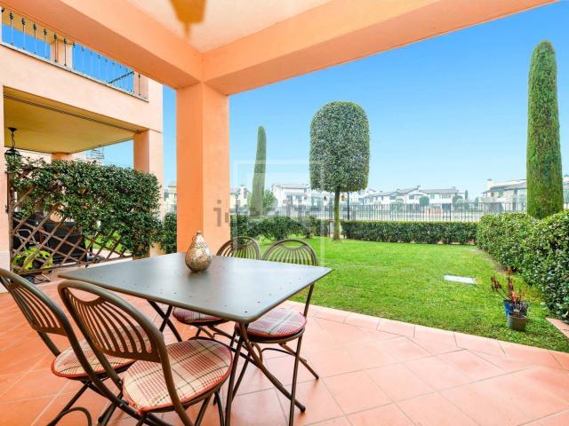 Appartamento in vendita a Peschiera Del Garda, Veneto