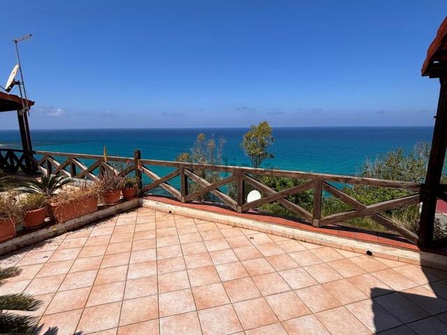 Appartamento in vendita a Parghelia, Vibo Valentia