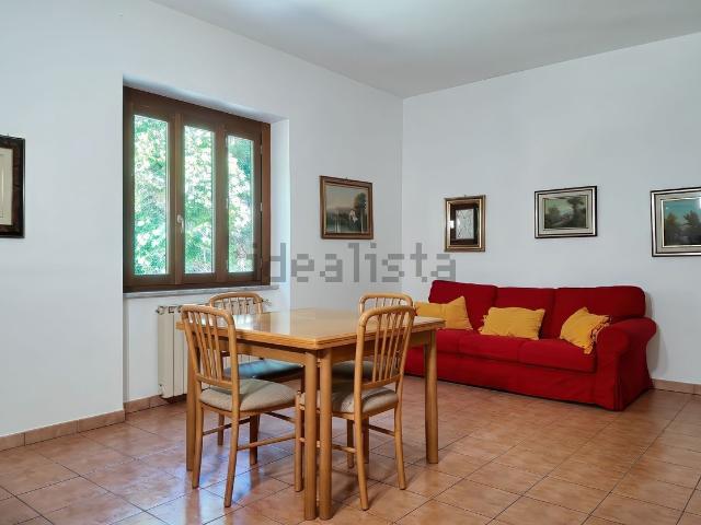 Appartamento in vendita a Frazione Vaccarecce, Bellegra