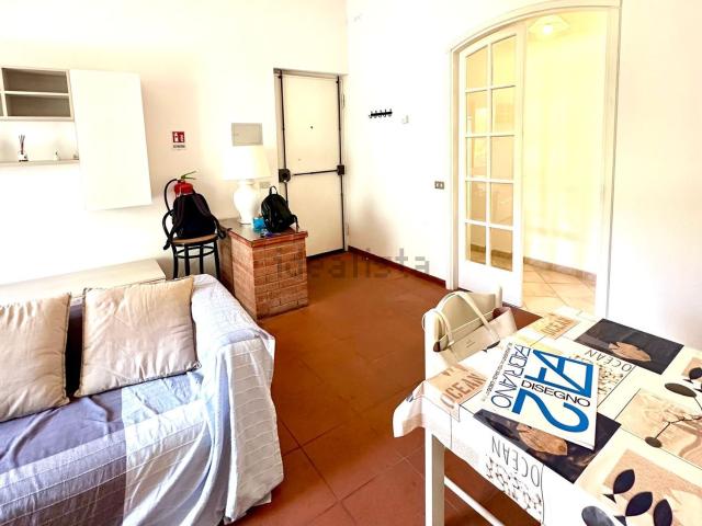 Appartamento in vendita a Marina di Massa, Massa